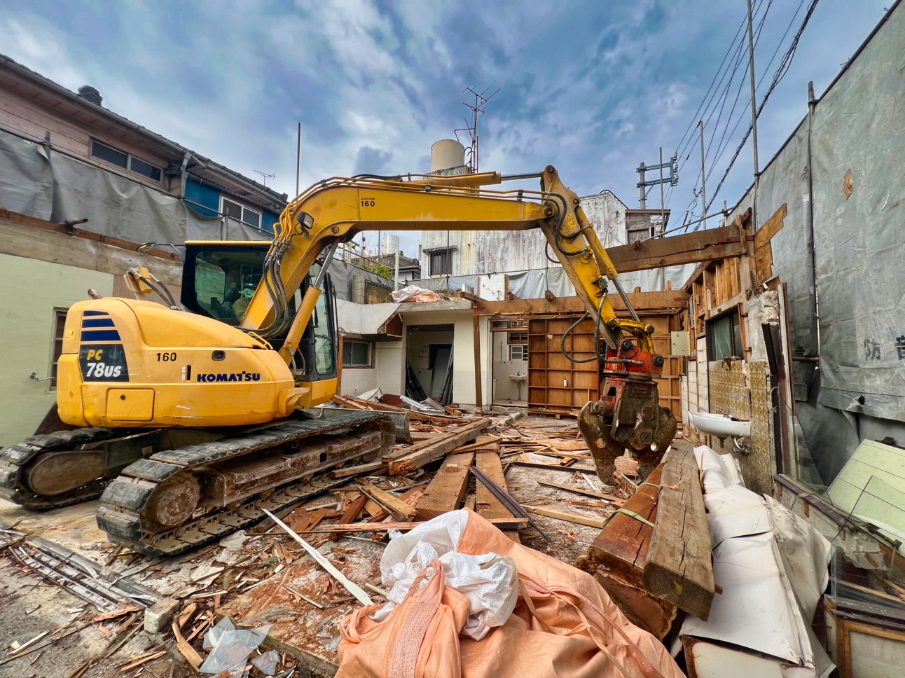 沖縄建物解体工事