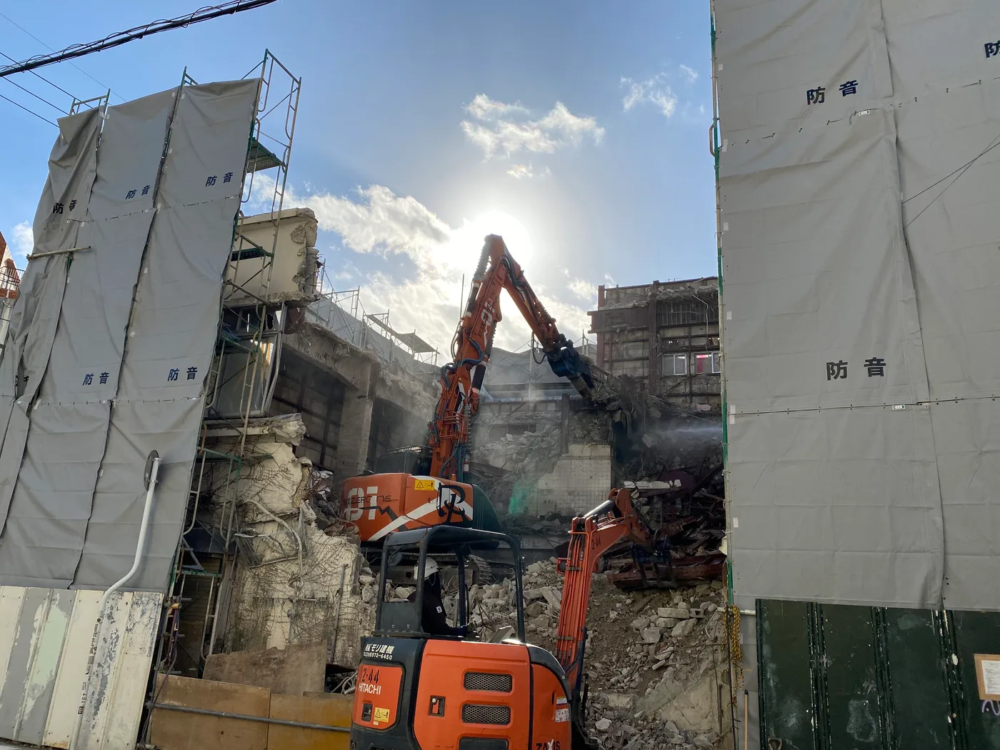 解体工事の豆知識 沖縄 アスベスト 建設リサイクル法 費用相場