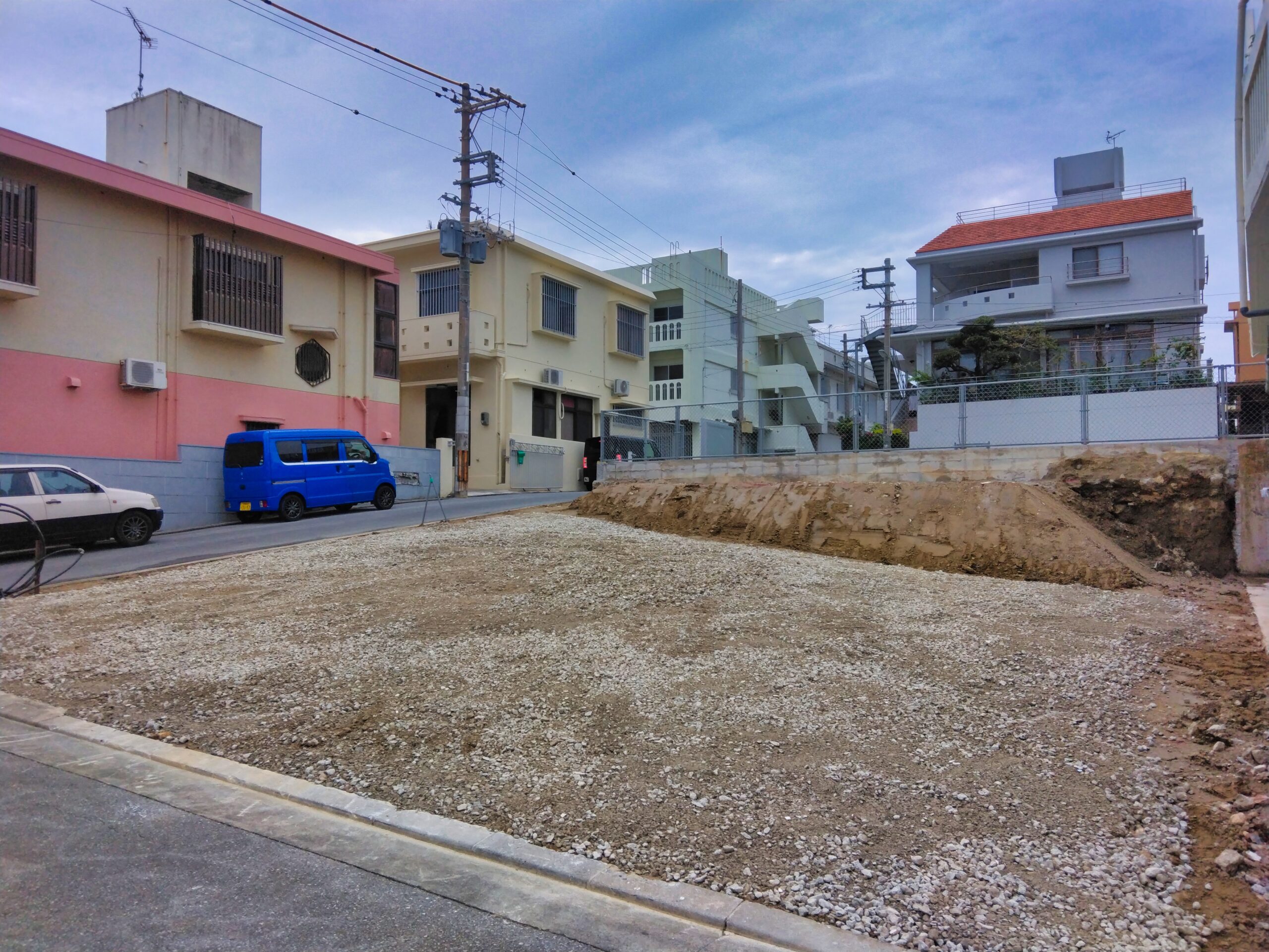 解体後の固定資産税が高くなるについて沖縄の解体工事業者 琉球ZERO-ONE(ゼロワン)が解説!!