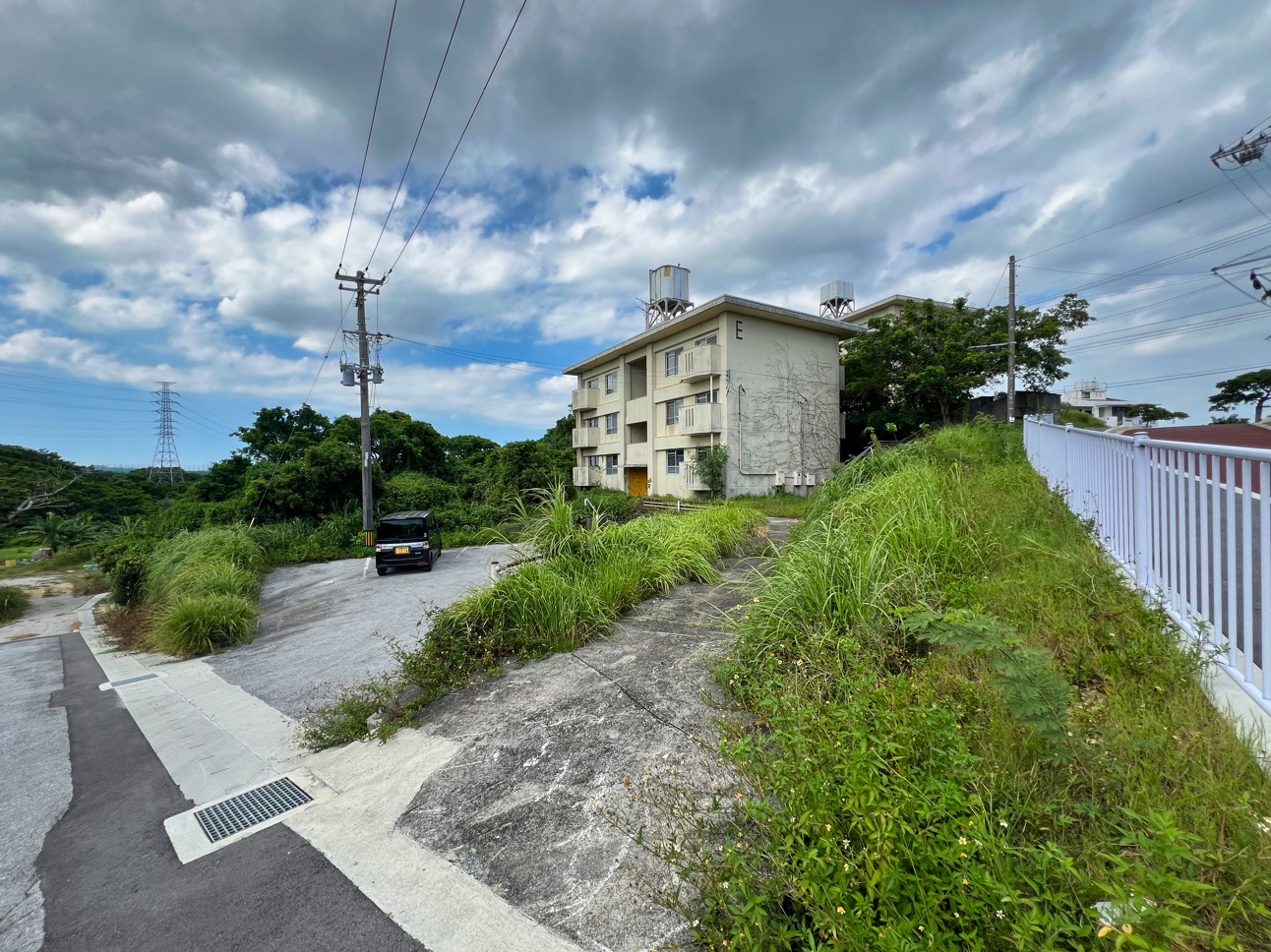 沖縄県宜野湾市建物解体工事